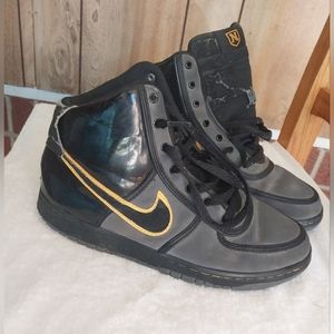 Nike Vandal gray suede , black and yellow Size 6.5Y